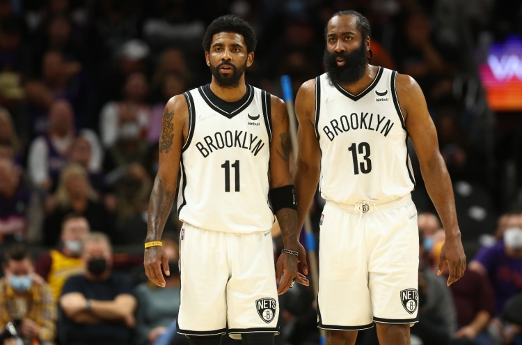 欧文:我仍然同意前一天的哈登 但第二天他申请了交易 但我了解